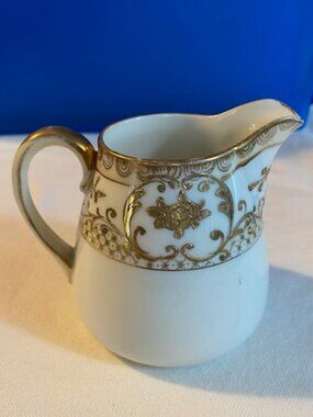 Rare Nippon Hand Painted Gold Gilt Creamer, Spoke Mark, 1920, Unusual Pattern